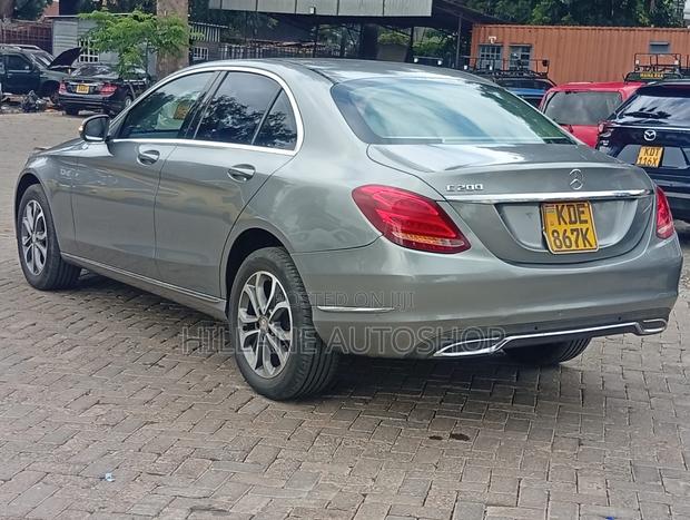 Mercedes-Benz C200 2015 Gray
