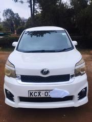 Toyota Voxy 2013 Pearl for sale