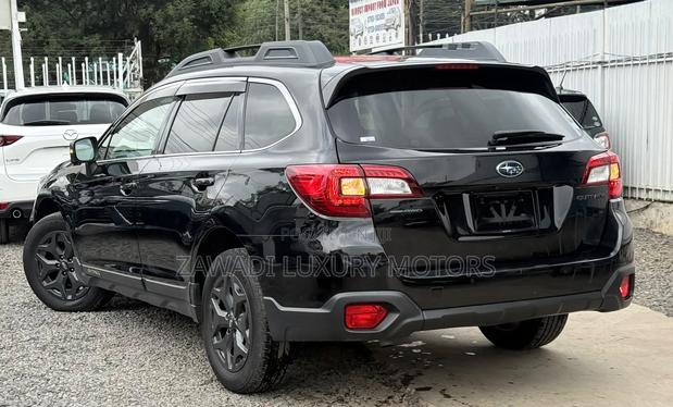 Subaru Outback 2019 Black