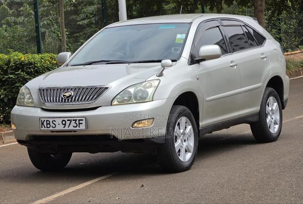 Toyota Harrier 2005 Silver