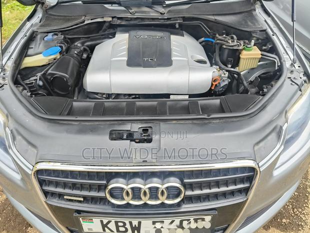 Audi Q7 3.0 TDI Quattro 2006 Gray