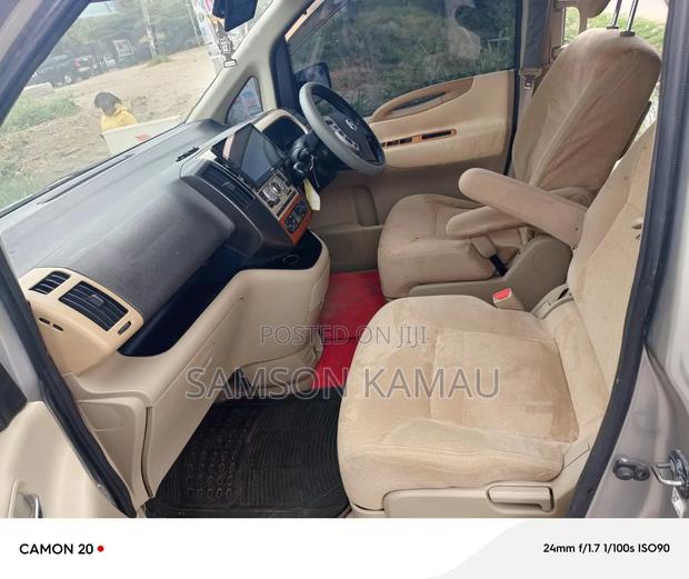 Nissan Serena 2007 Silver