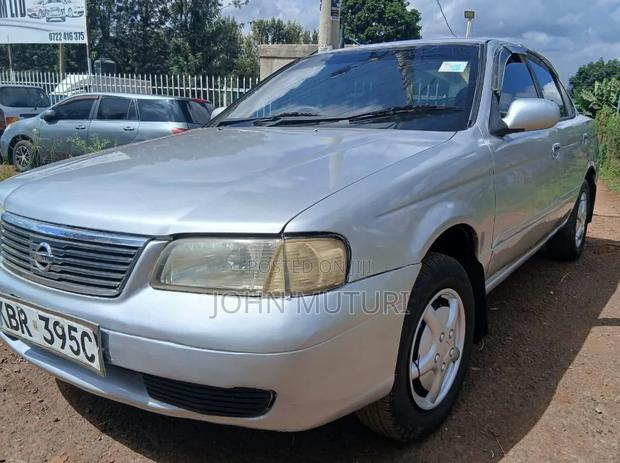 Nissan FB15 2004 Silver