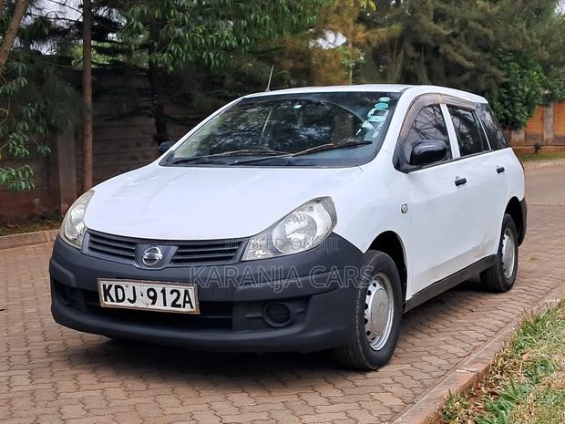 Nissan Advan 2015 White
