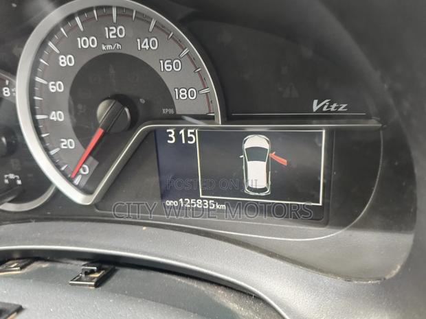 Toyota Vitz 1.3 FWD 5dr 2018 White