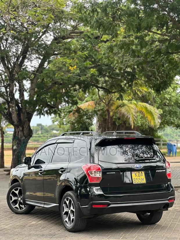 Subaru Forester 2013 Black