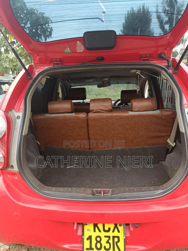 Toyota Passo 2011 Red
