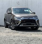 Mitsubishi Outlander ES FWD 2019 Brown for sale