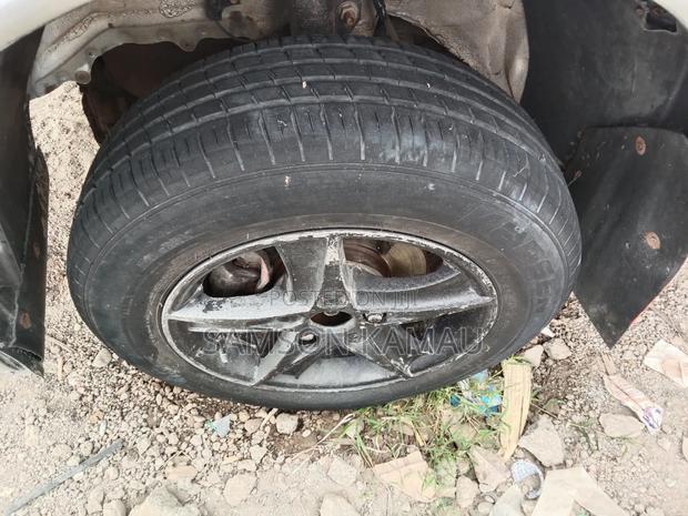 Toyota Noah 2006 Silver