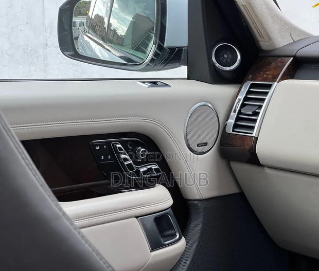 Land Rover Range Rover Vogue 2020 White
