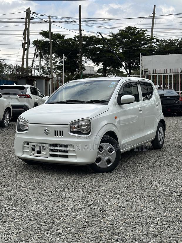 Suzuki Alto 2019 White