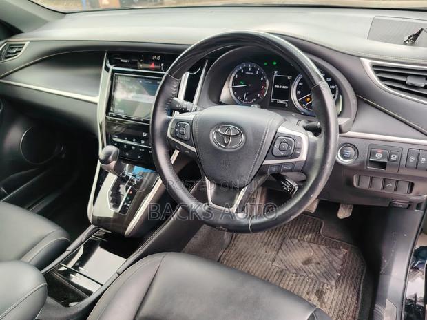 Toyota Harrier 2019 Black
