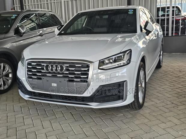 Audi Q2 2019 White