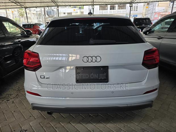 Audi Q2 2019 White