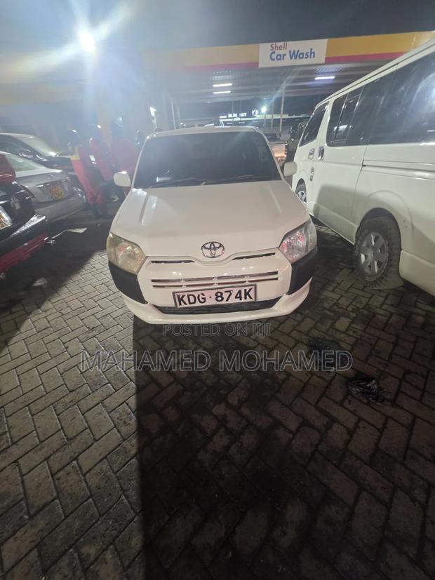 Toyota Probox 2014 White