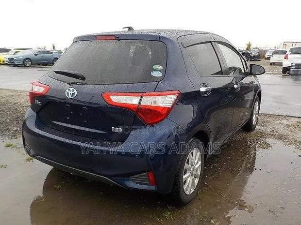 Toyota Vitz 2019 Blue