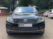 Volkswagen Touareg 2015 Black for sale