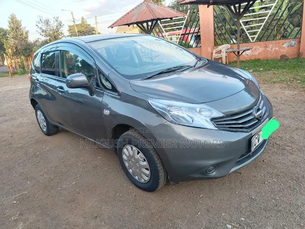Nissan Note 2013 Silver