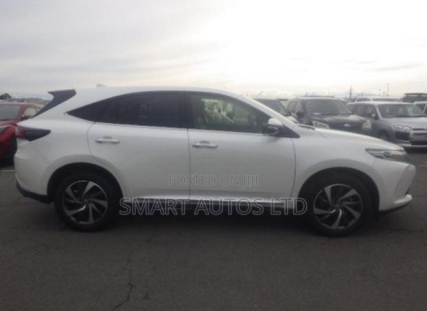 Toyota Harrier 2020 Off white