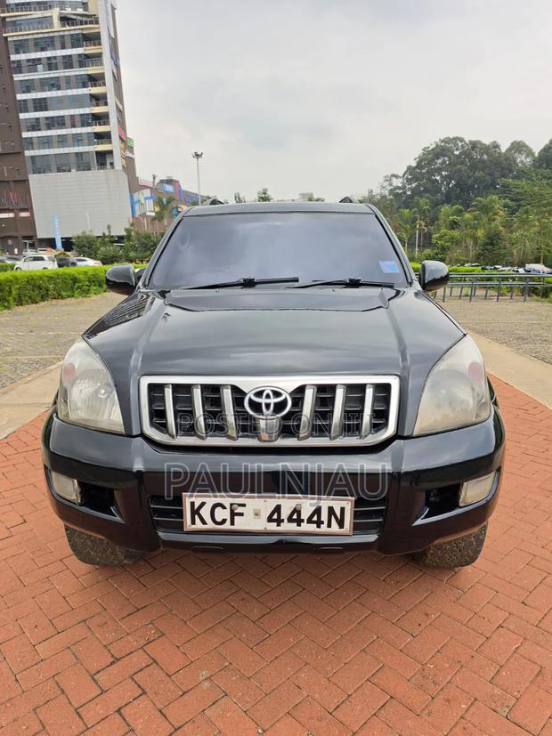 Toyota Land Cruiser Prado 2012 Black