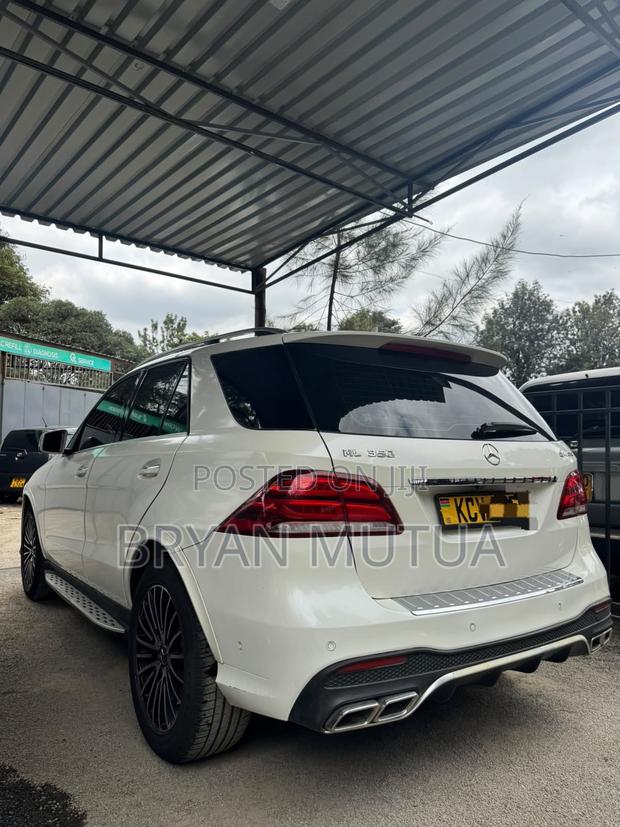 Mercedes-Benz M Class ML 350 4Matic 2012 White