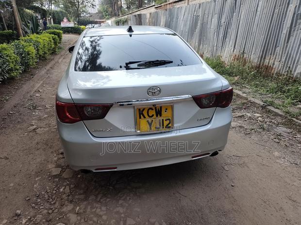 Toyota Mark X 2.5 RWD 2012 Silver