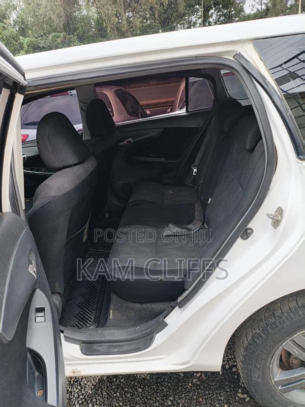 Toyota Corolla Fielder 2010 Pearl