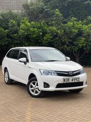 Toyota Corolla Fielder 2014 White for sale