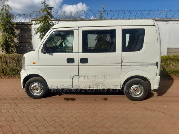 Suzuki Every Wagon 2014 White