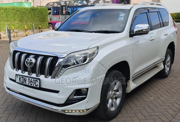 Toyota Land Cruiser Prado 2016 White