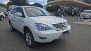 Toyota Harrier 2010 White for sale