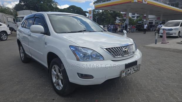 Toyota Harrier 2010 White