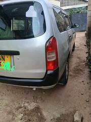 Toyota Probox 2005 White for sale