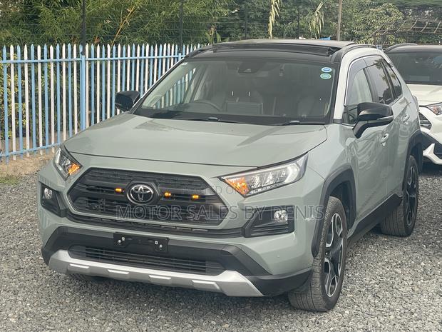 Toyota RAV4 Adventure 2019