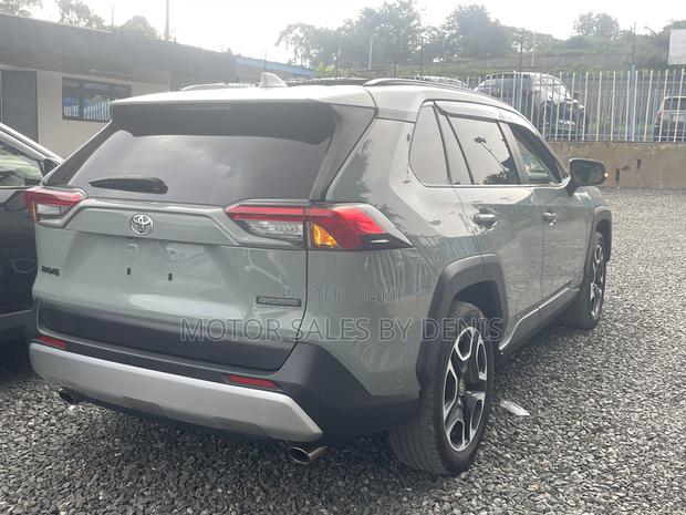Toyota RAV4 Adventure 2019