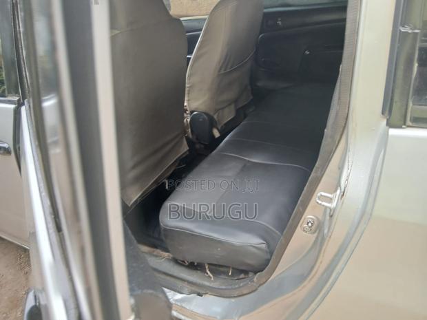 Toyota Probox 2005 White