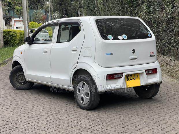 Suzuki Alto 2015 White