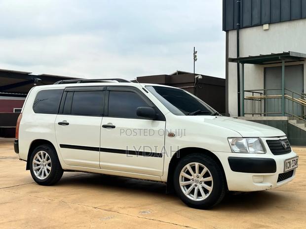 Toyota Succeed 2010 White