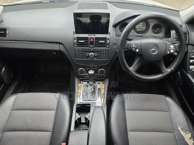 Mercedes-Benz C200 2008 White