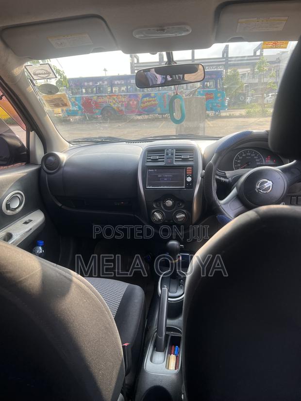 Nissan March 1.5 FWD 2014 Purple
