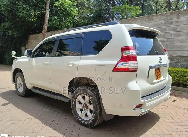 Toyota Land Cruiser Prado 2013 White