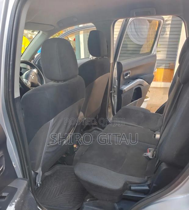 Toyota Corolla RunX 2002 Silver