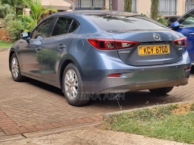 Mazda Axela 2015 Blue
