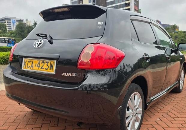 Toyota Auris 2009 Black