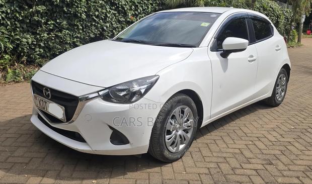 Mazda Demio 2018 White