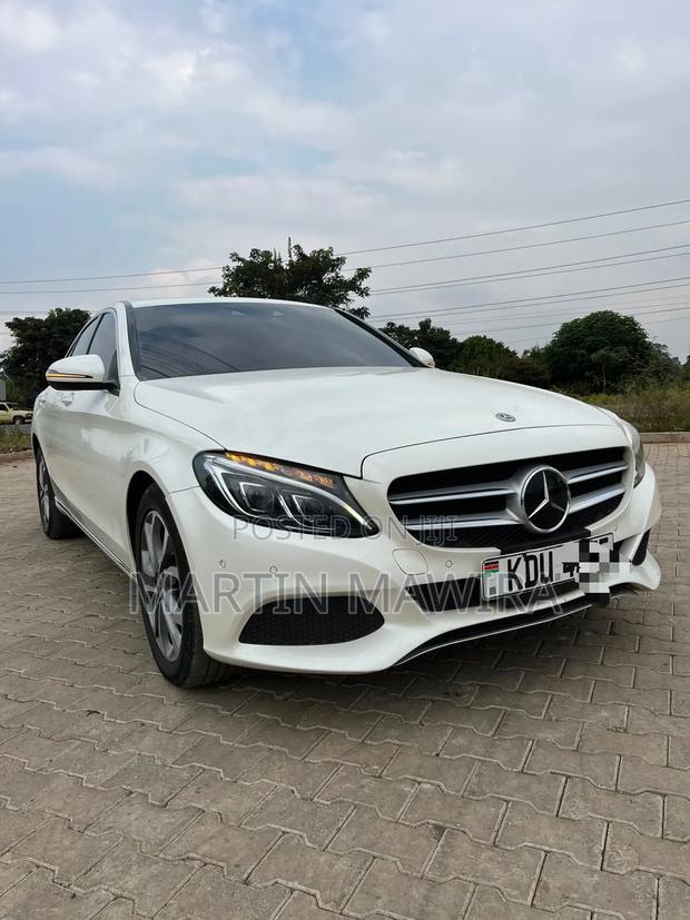 Mercedes-Benz C200 2017 White