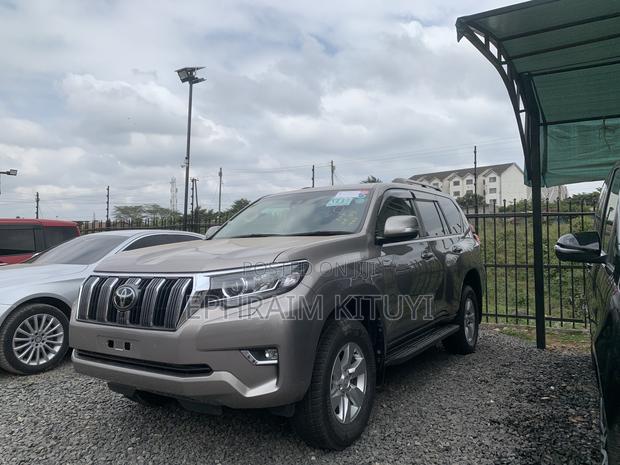 Toyota Land Cruiser Prado 2019