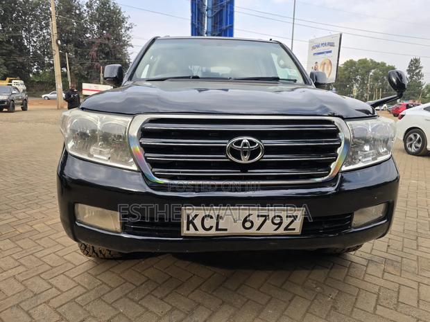 Toyota Land Cruiser 2009 Black