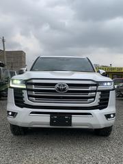 Toyota Land Cruiser 2022 White for sale