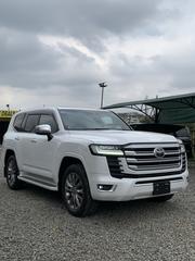 Toyota Land Cruiser 2022 White for sale
